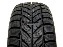 Laden Sie das Bild in den Galerie-Viewer, MAXXIS ARCTICTREKKER WP05 205 55 R17 91H Winterreifen 3PMSF M+S