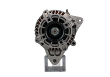 Charger l'image dans la galerie, Generalüberholt OEM Lichtmaschine passend für Hyundai  Trajet  37300-37200R 95 A