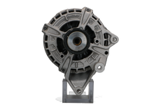 Charger l'image dans la galerie, Generalüberholt Bosch Lichtmaschine passend für Mercedes  Vito 110  0125812011-R 190 A