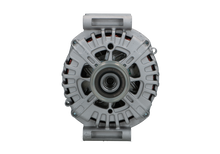 Laden Sie das Bild in den Galerie-Viewer, Lichtmaschine passend für Mercedes  Sprinter 319D  FG18S056 180 A