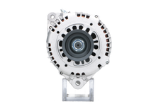 Charger l'image dans la galerie, Generalüberholt TWA Lichtmaschine passend für Nissan  Cefiro  TRA-190 110 A