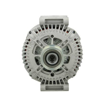 Laden Sie das Bild in den Galerie-Viewer, Neu  Lichtmaschine passend für Mercedes  R280  TG17C032+PRO 180 A