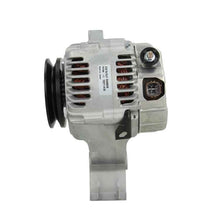 Load image into Gallery viewer, Original new Denso alternator suitable for Toyota Avensis DAN939 120 A