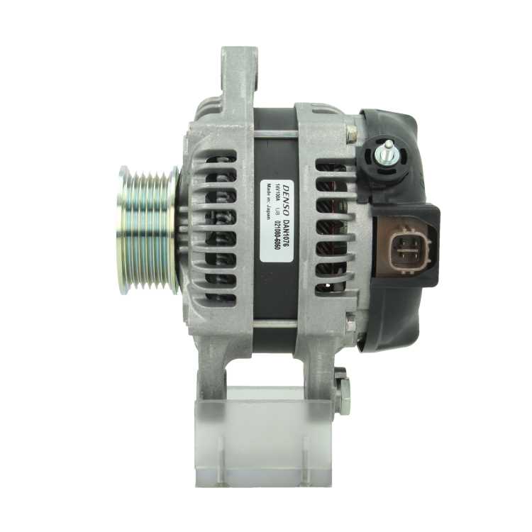 Original new Denso alternator suitable for Toyota Auris DAN1076 100 A