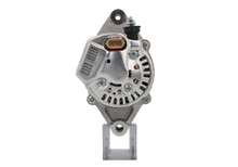 Laden Sie das Bild in den Galerie-Viewer, Lichtmaschine passend für Daihatsu  Dyna 200  100211-6790 50 A