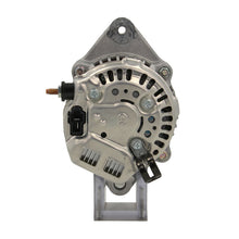 Laden Sie das Bild in den Galerie-Viewer, Original Neu Denso Lichtmaschine passend für Kubota   DAN2038 60 A