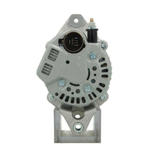 Charger l'image dans la galerie, Generalüberholt TWA Lichtmaschine passend für Suzuki   TRA-204 50 A