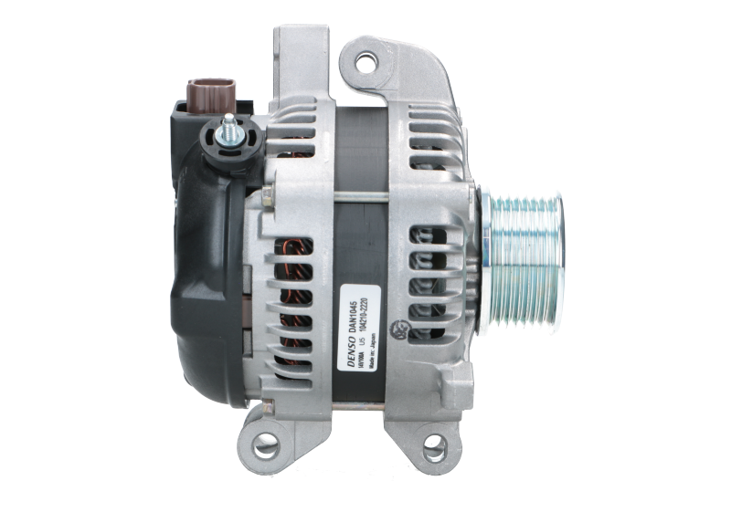 Original new Denso alternator suitable for Toyota Verso DAN1045 100 A
