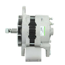 Laden Sie das Bild in den Galerie-Viewer, Lichtmaschine passend für Cummins   19020307 70 A