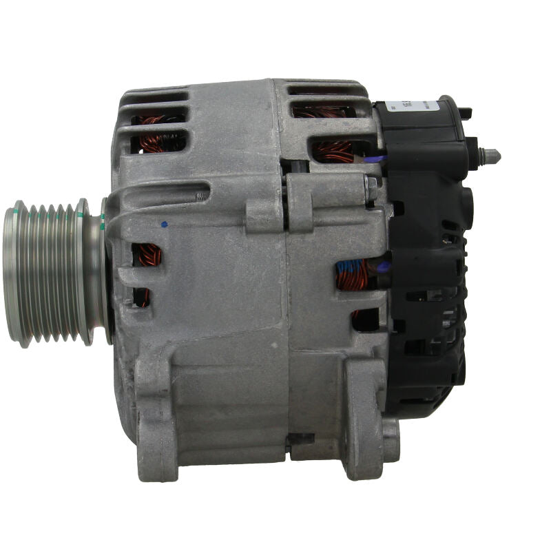 Original new Valeo alternator suitable for Nissan Sandero Stepway TG15C230 150 A