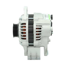 Laden Sie das Bild in den Galerie-Viewer, Lichtmaschine passend für Mazda  Carens  A2T33191 90 A