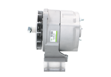 Laden Sie das Bild in den Galerie-Viewer, Lichtmaschine passend für Mercedes  MAN 9120080183 35 A