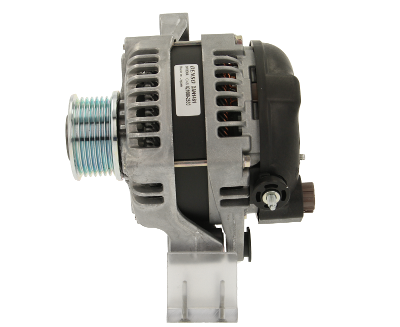 Original new Denso alternator suitable for Toyota Hiace DAN1481 130 A