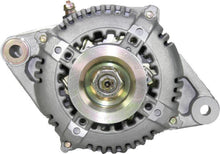 Laden Sie das Bild in den Galerie-Viewer, Lichtmaschine Generator passend für 70A TOYOTA 101211-4132