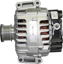 Laden Sie das Bild in den Galerie-Viewer, Valeo Lichtmaschine Generator passend für MERCEDES 230A TG23C022 440182