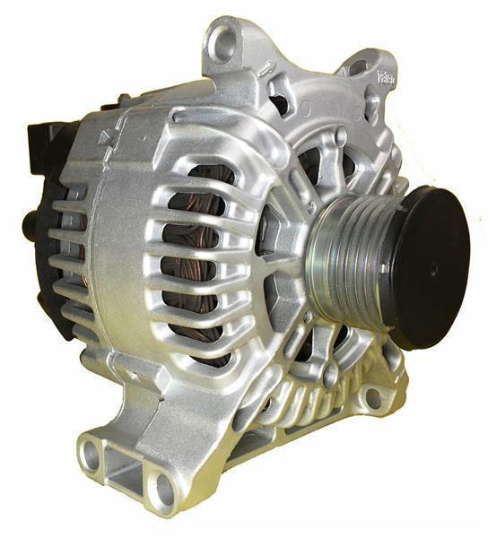 NEW alternator suitable for 150A Mercedes B-Class W245 B180 B200 CDI TG15C057 TG15C121