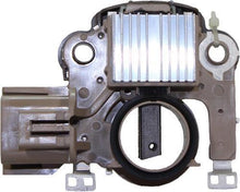 Laden Sie das Bild in den Galerie-Viewer, Regulator Regler für Lichtmaschine Generator passend für A866X20472