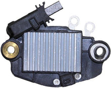 Laden Sie das Bild in den Galerie-Viewer, Regulator Regler für Lichtmaschine Generator passend für 593310